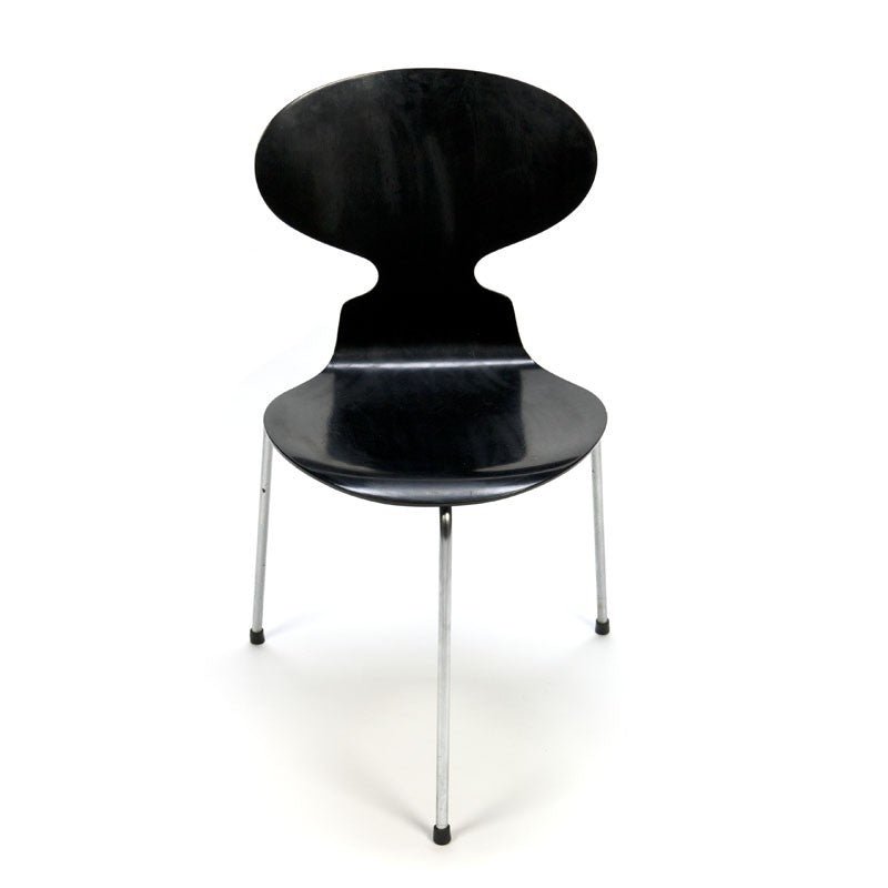 F.H Style Ant Chair with 3 Legs - Unica Interior