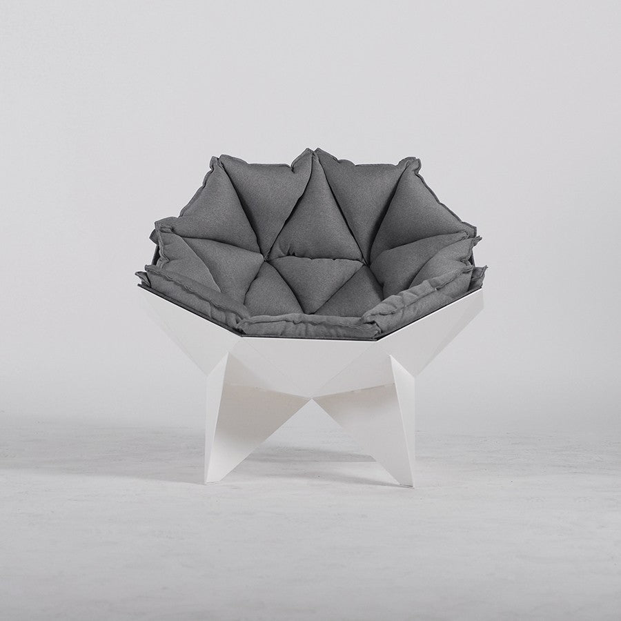 Quinn Lounge Chair - Unica Interior