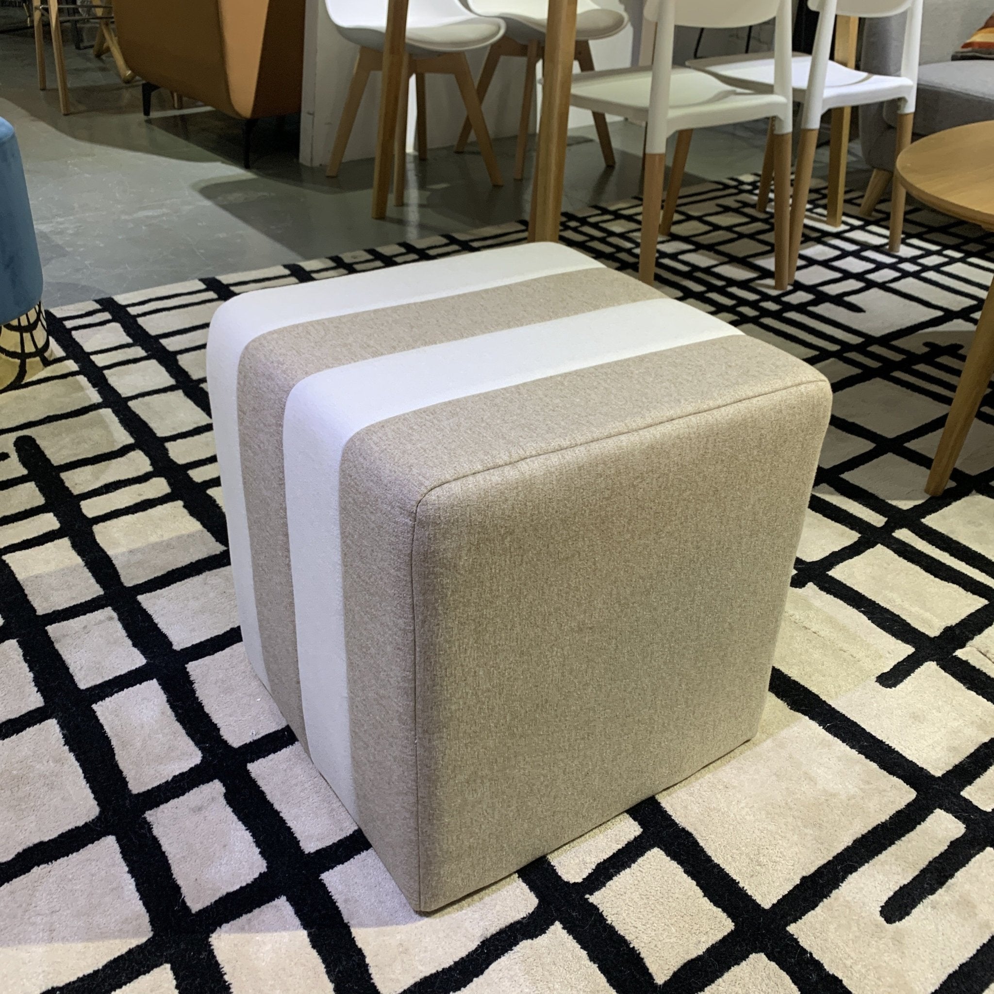 Ryde Stool - Unica Interior